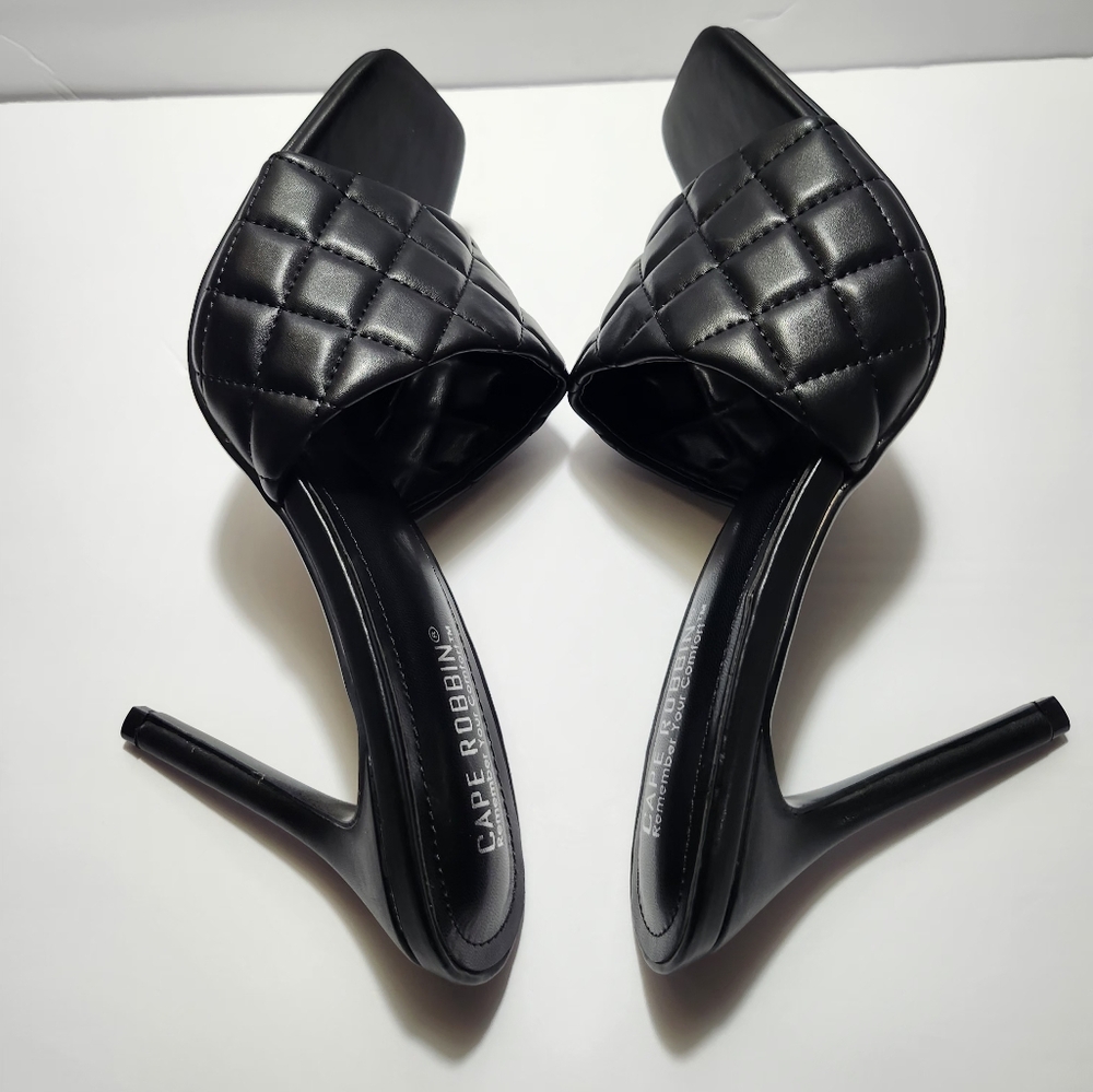 Cape Robbin Black Stiletto Heels - Picture 1 of 11